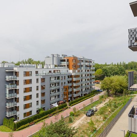 Metro Bielany Apartments By Noclegi Renters ワルシャワ エクステリア 写真