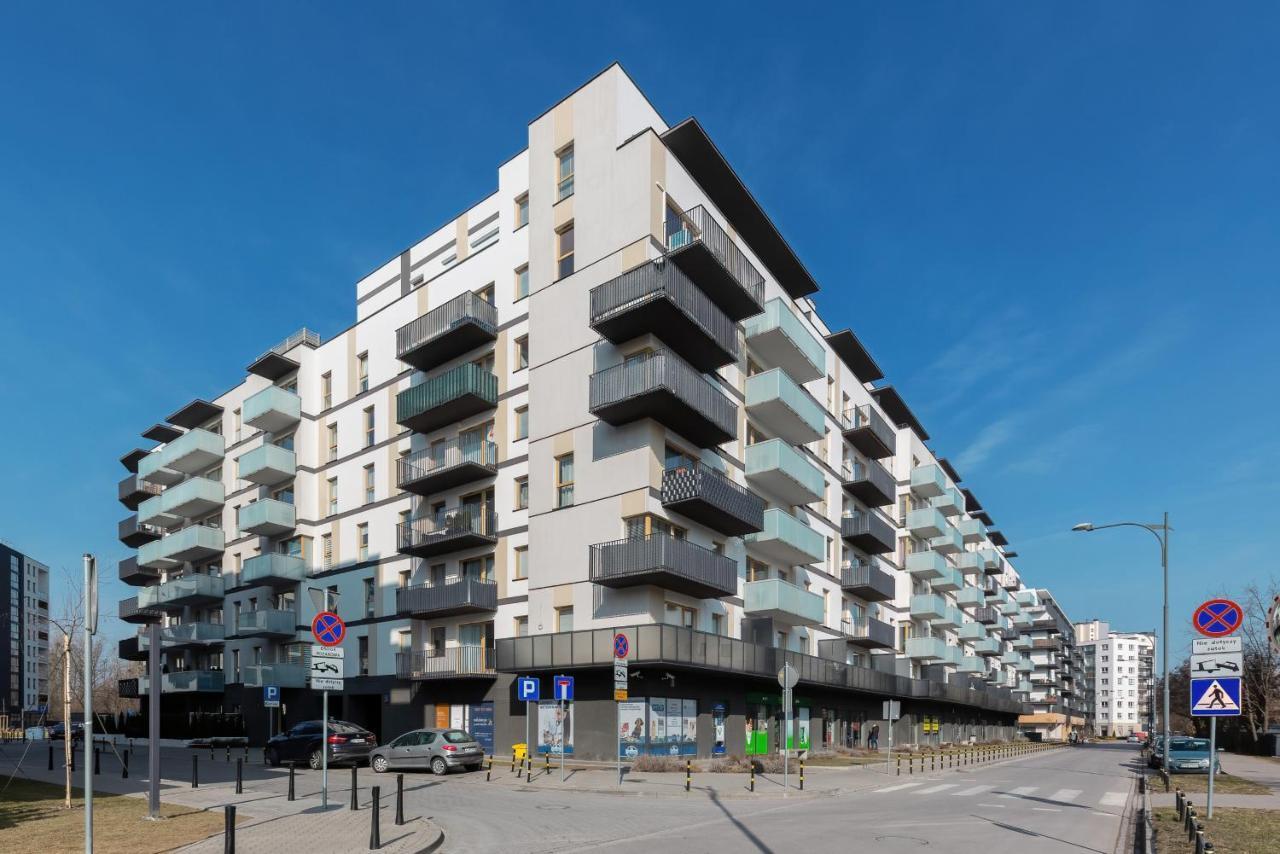 Metro Bielany Apartments By Noclegi Renters ワルシャワ エクステリア 写真