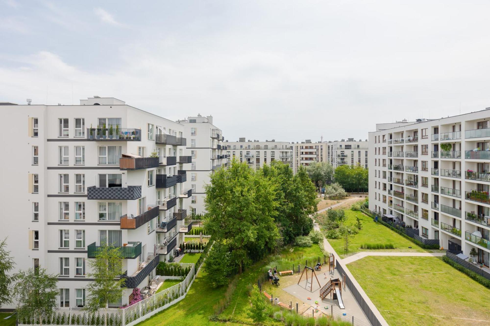 Metro Bielany Apartments By Noclegi Renters ワルシャワ エクステリア 写真