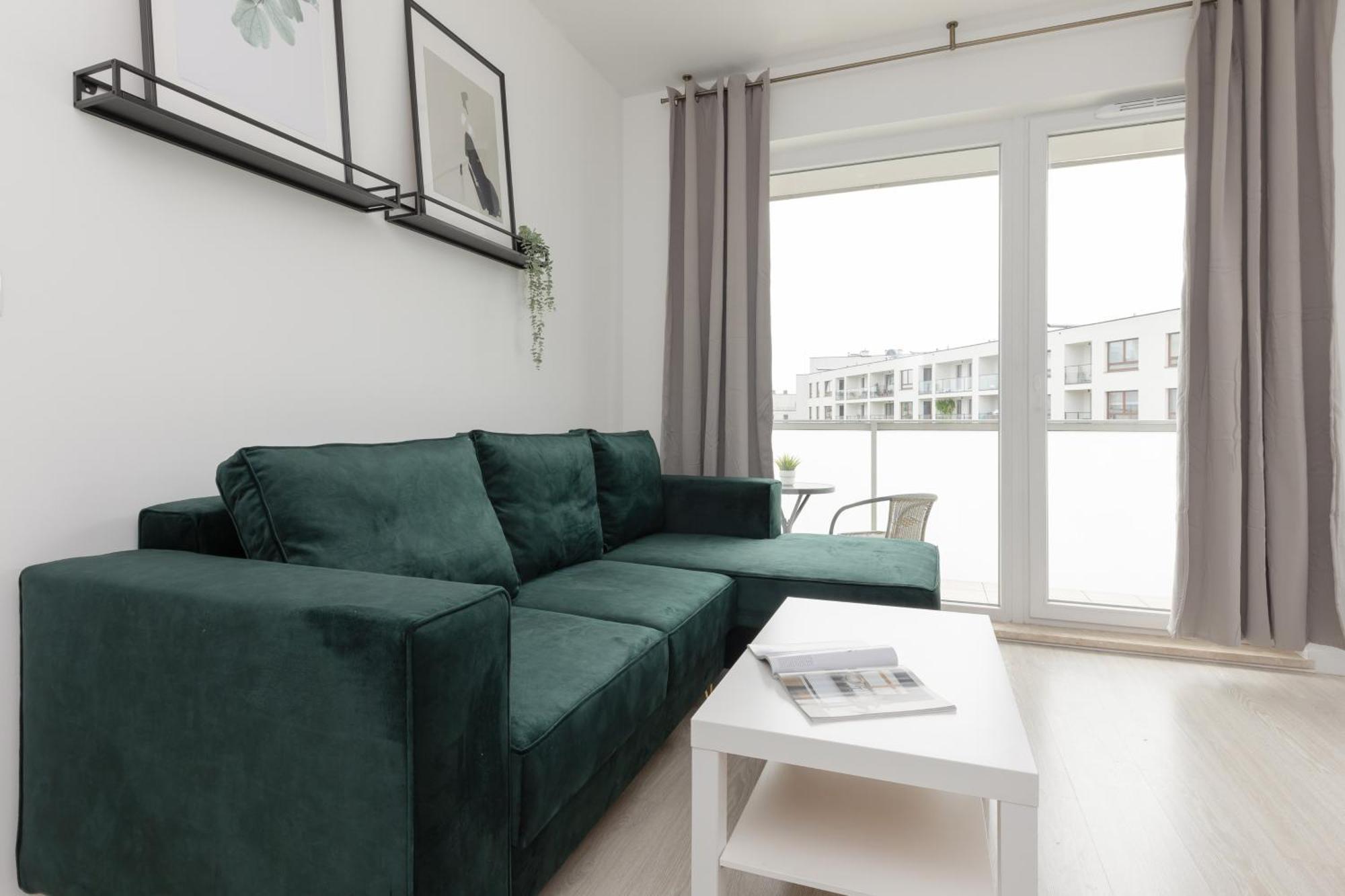 Metro Bielany Apartments By Noclegi Renters ワルシャワ エクステリア 写真