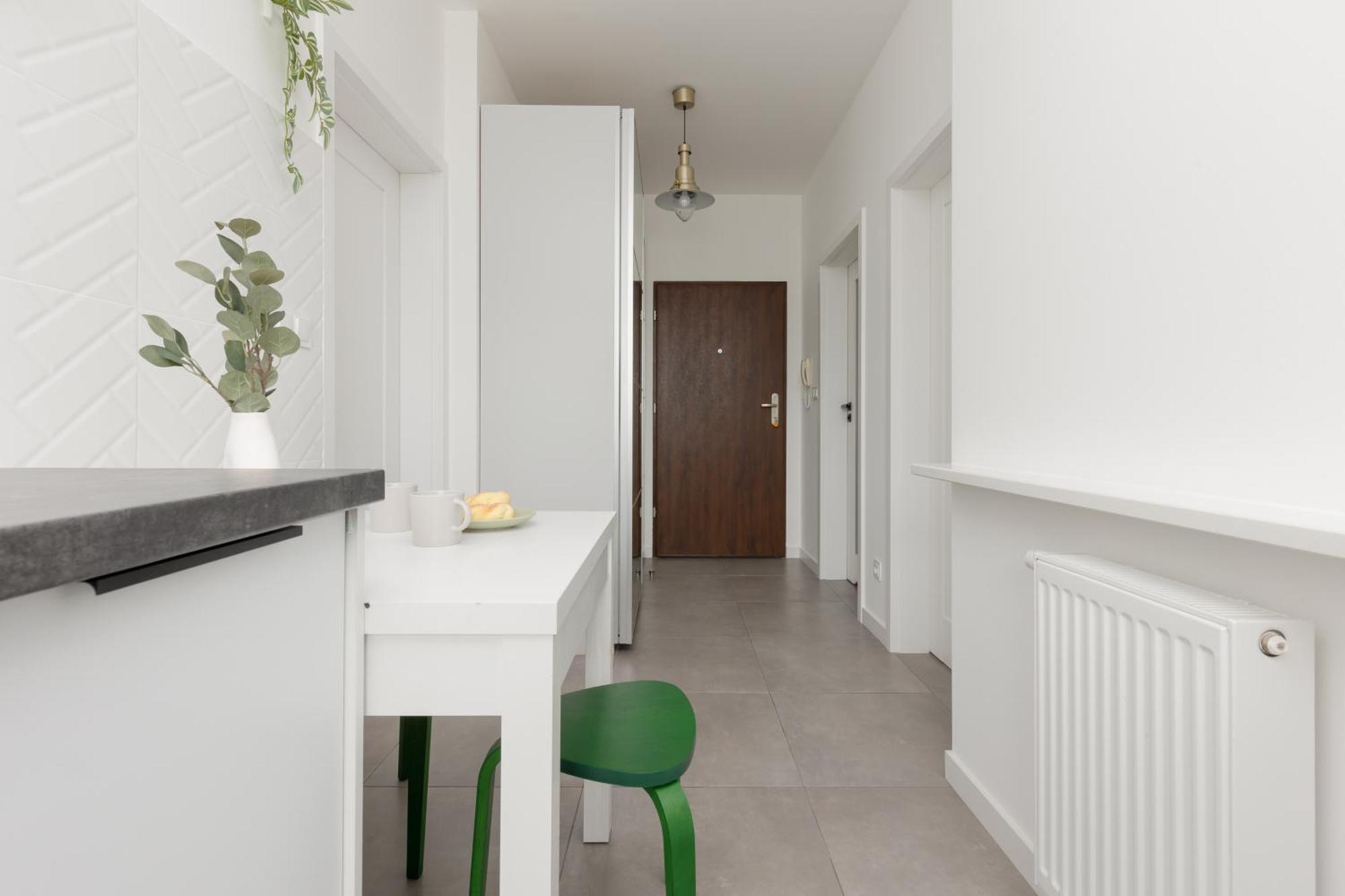 Metro Bielany Apartments By Noclegi Renters ワルシャワ エクステリア 写真