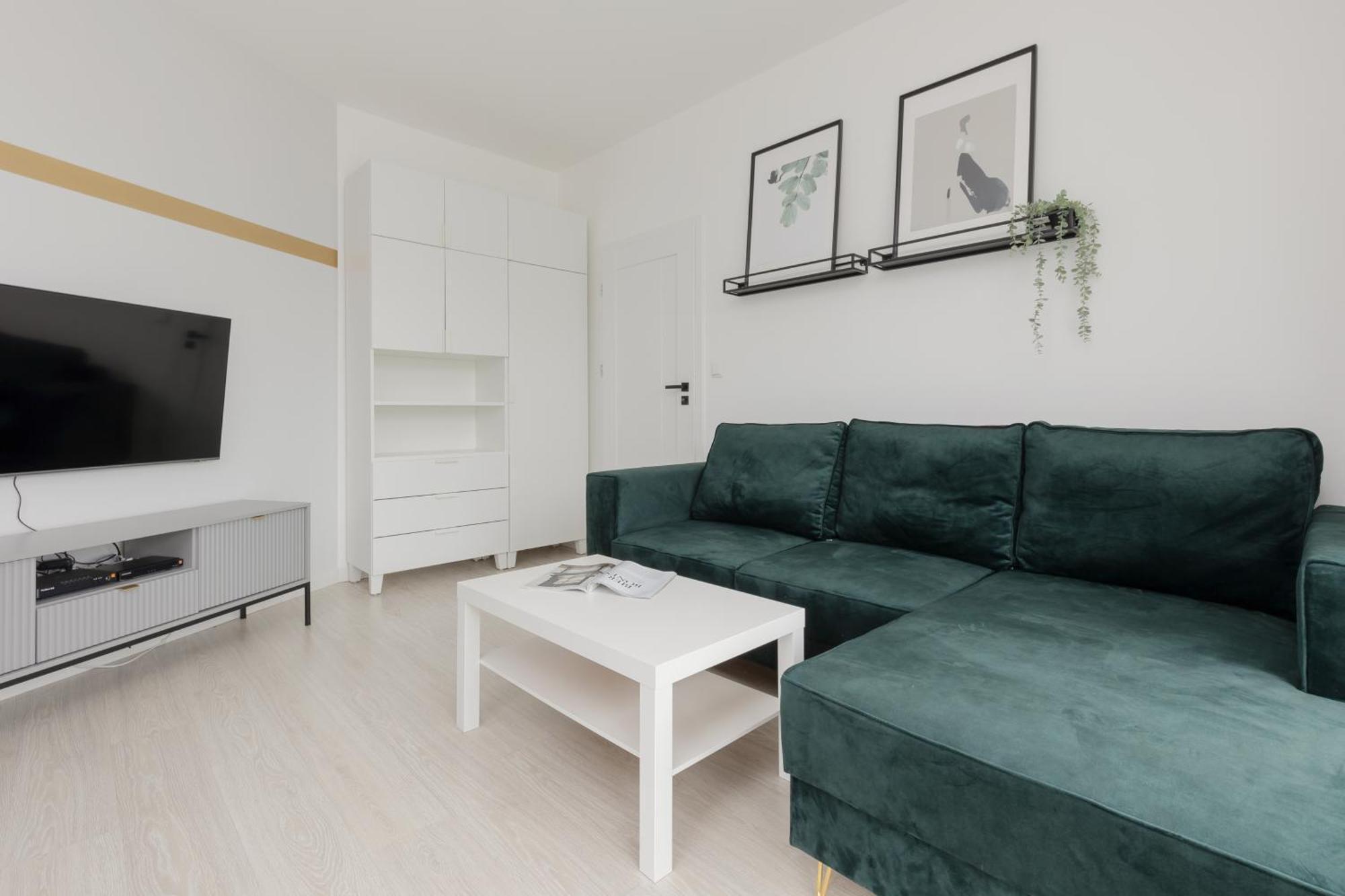 Metro Bielany Apartments By Noclegi Renters ワルシャワ エクステリア 写真