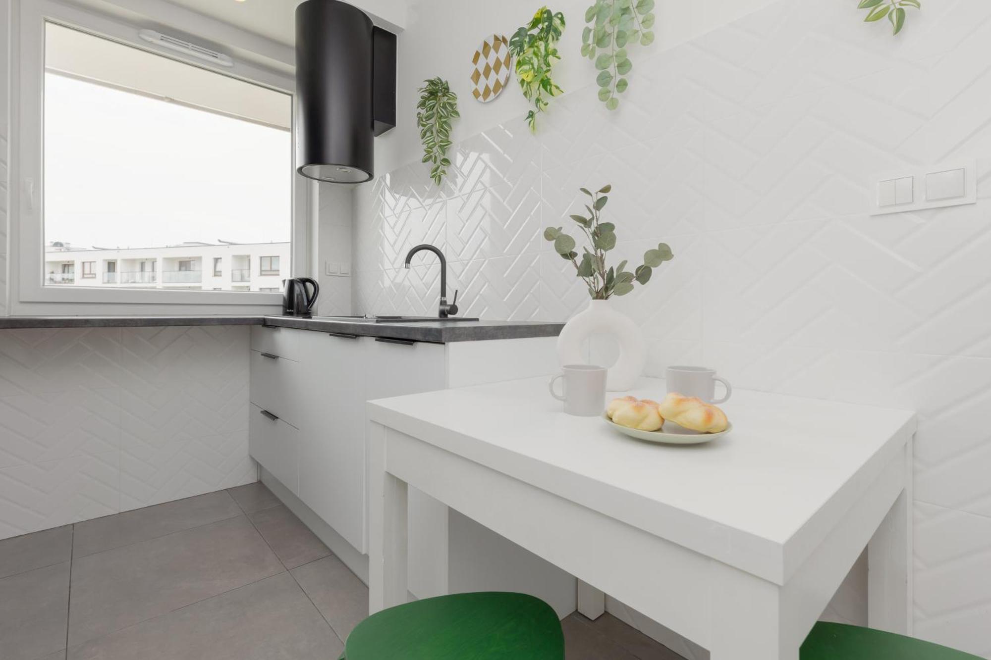 Metro Bielany Apartments By Noclegi Renters ワルシャワ エクステリア 写真